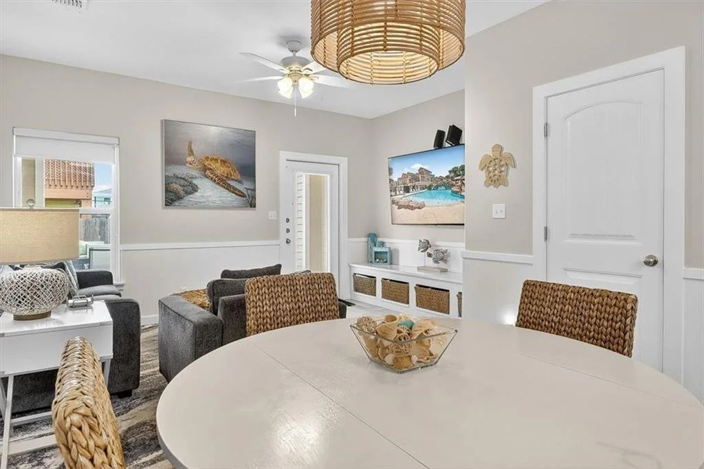 102 Beachside 12.jpg