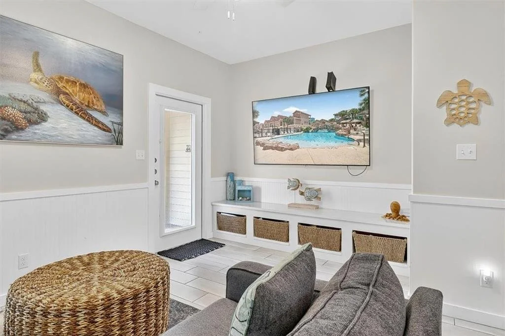 102 Beachside 14.jpg