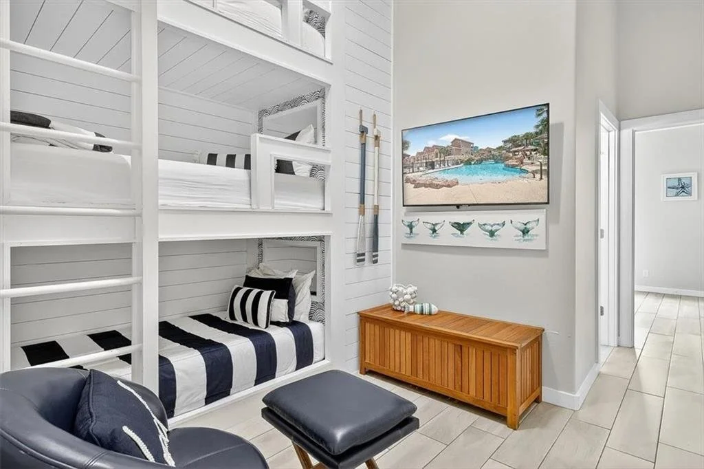 102 Beachside 21.jpg