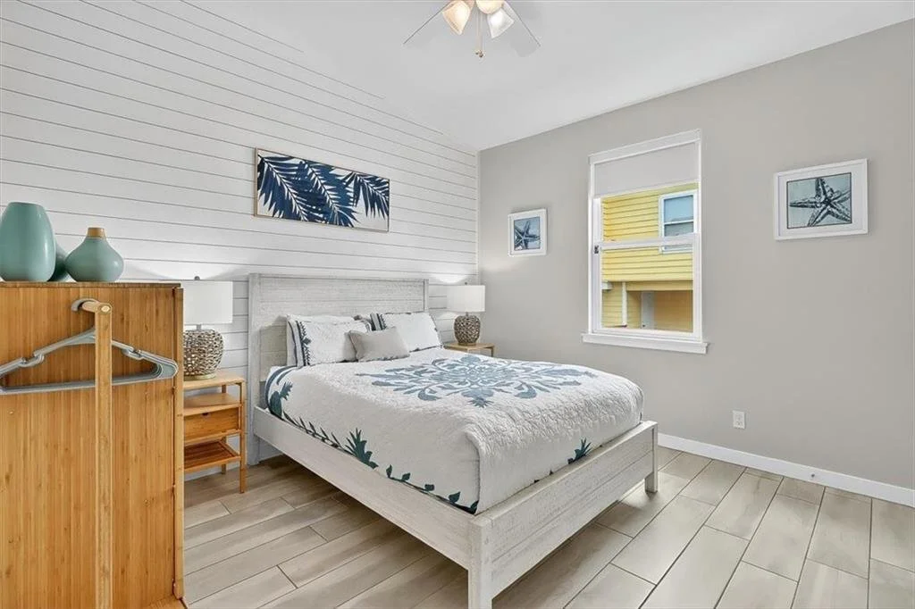 102 Beachside 27.jpg