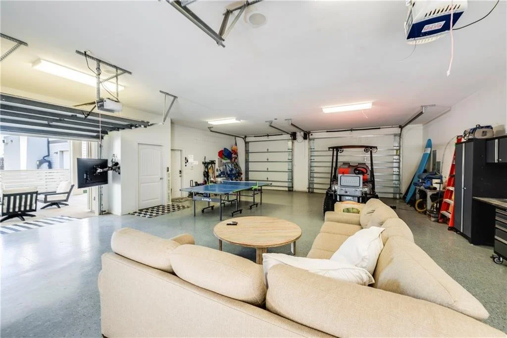 833 Oceanside Dr 32.jpg