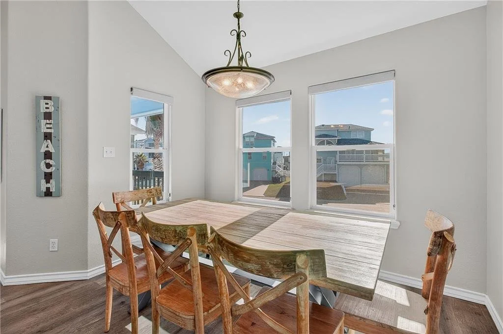 657 Anchor Dr 14.jpg