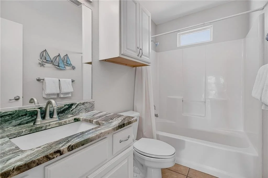 657 Anchor Dr 32.jpg