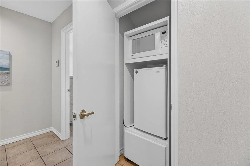 657 Anchor Dr 34.jpg