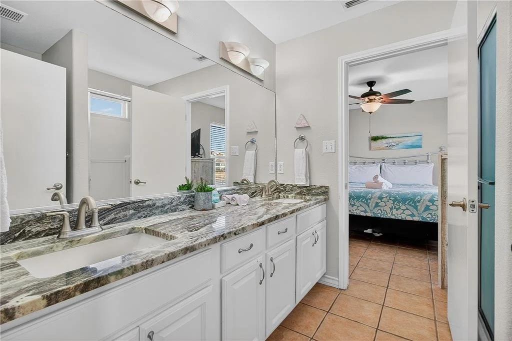 657 Anchor Dr 37.jpg