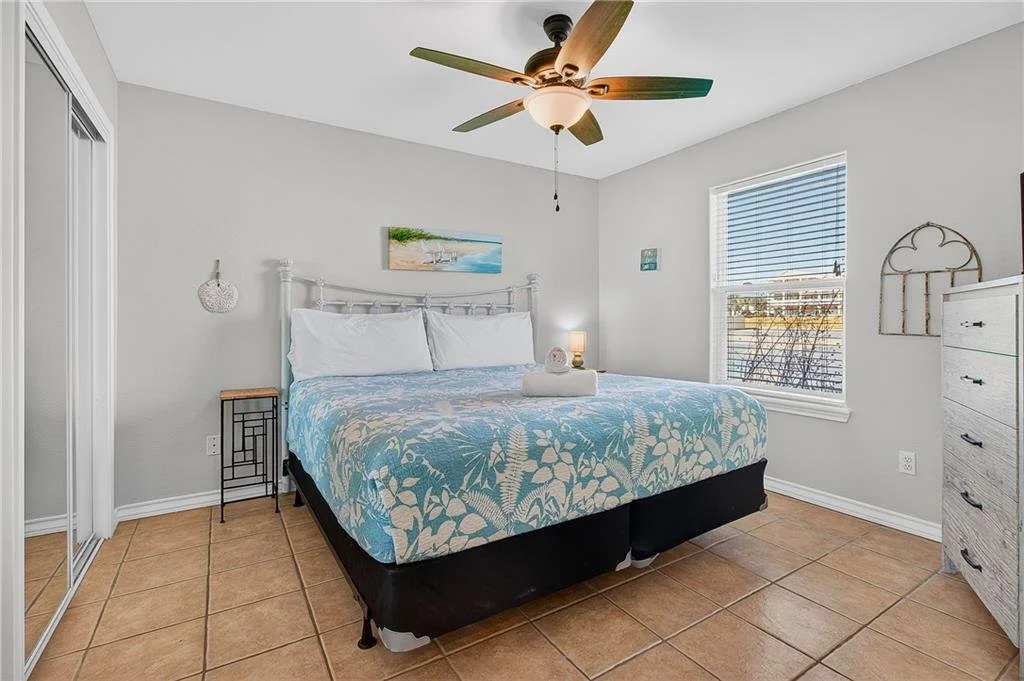 657 Anchor Dr 38.jpg