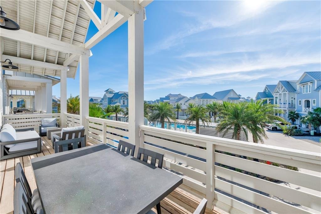 144 Barefoot Ln 16.jpg