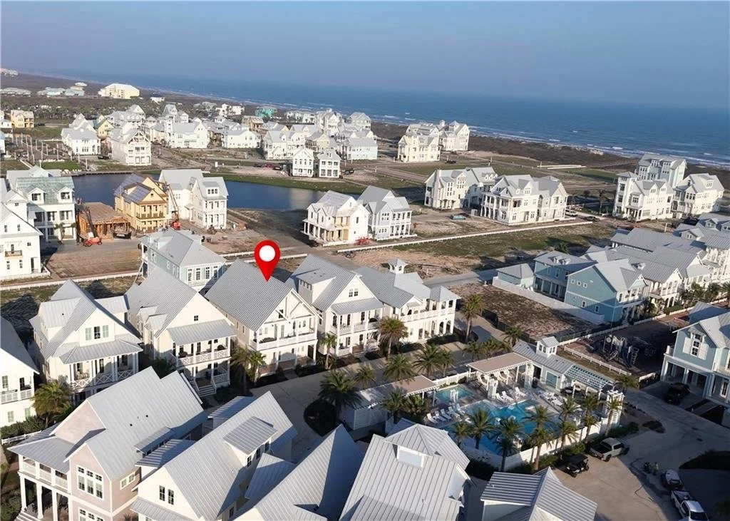 144 Barefoot Ln 34.jpg