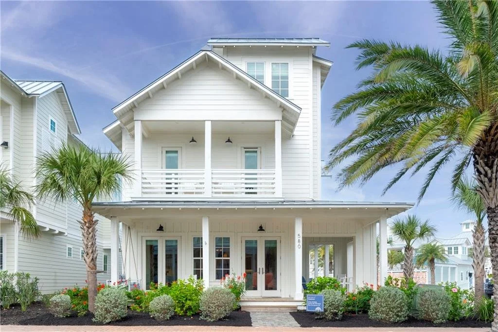 580 South Shore Drive