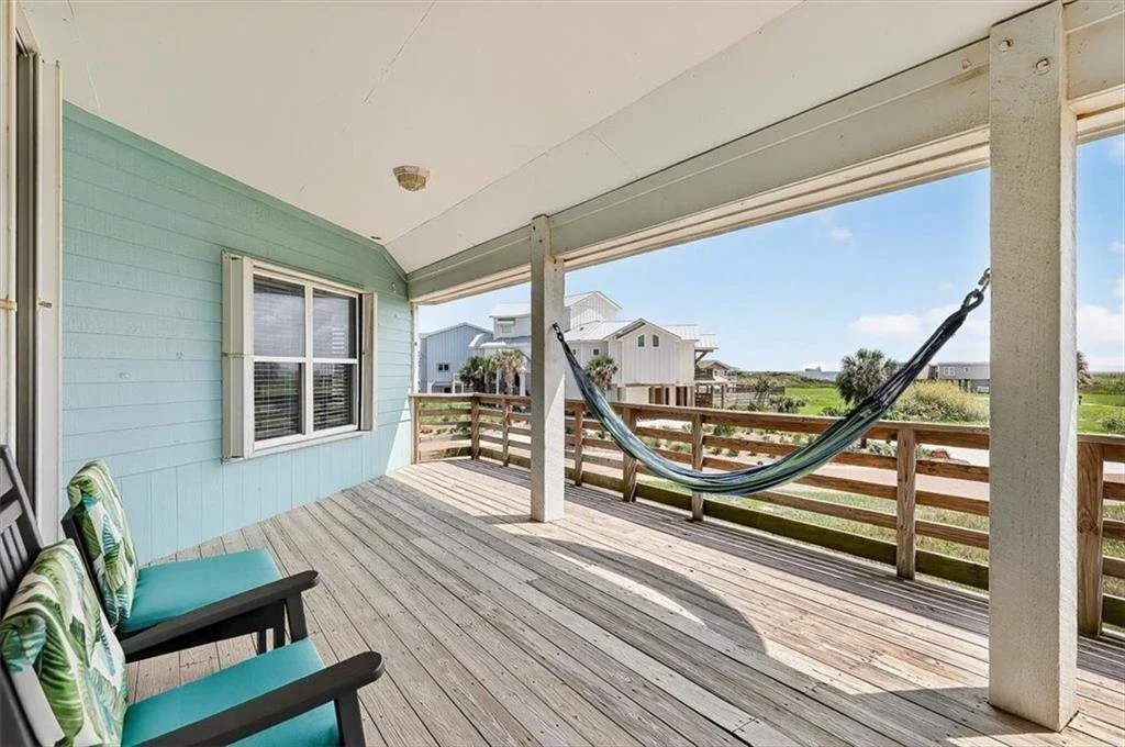 728 Sea Breeze Ln 14.jpg