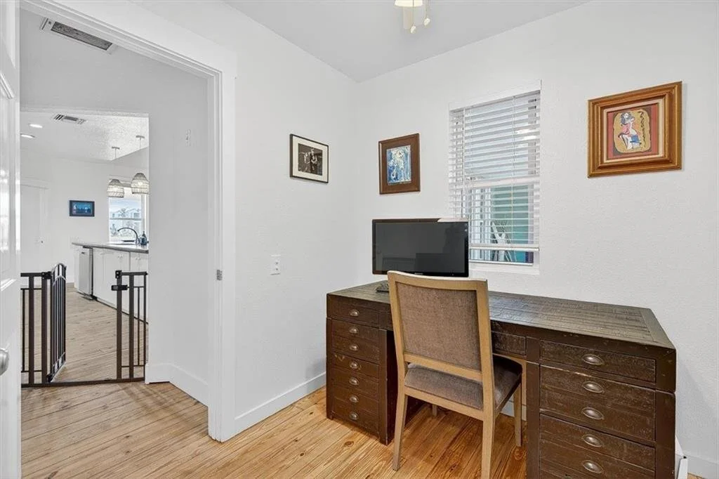 728 Sea Breeze Ln 26.jpg