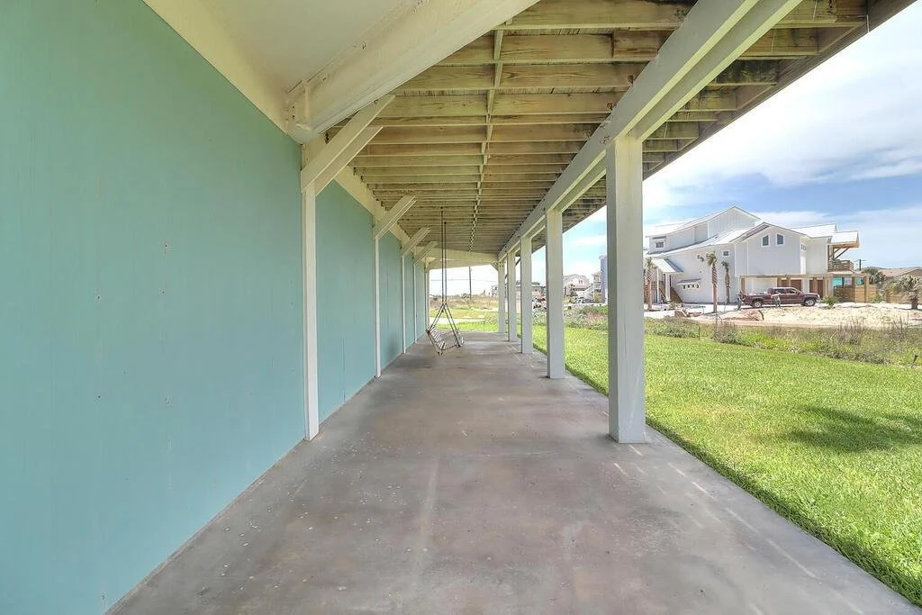 728 Sea Breeze Ln 35.jpg