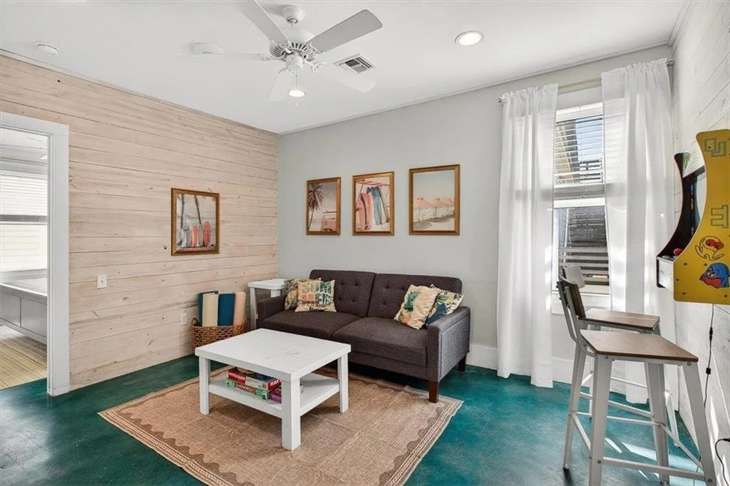 unit 6 Terrace Landing 22.jpg