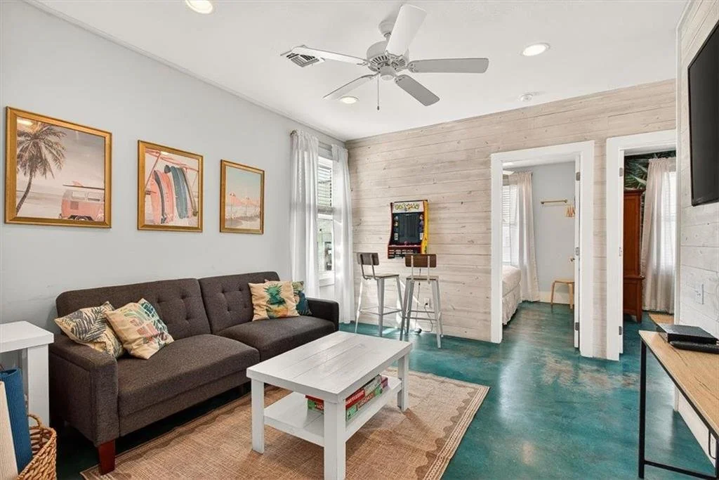 unit 6 Terrace Landing 23.jpg