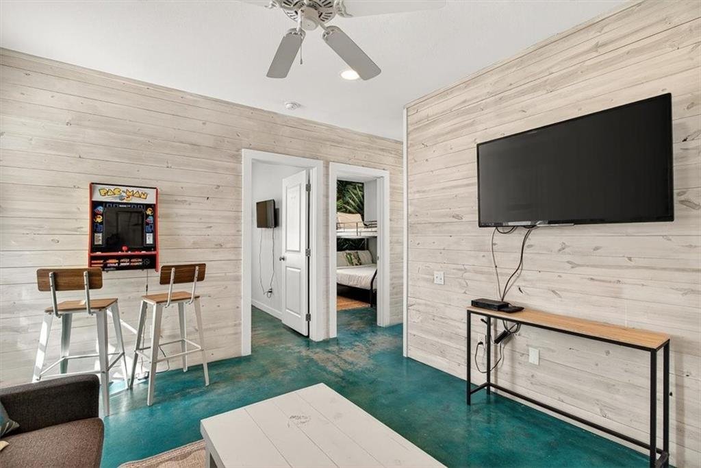 unit 6 Terrace Landing 24.jpg