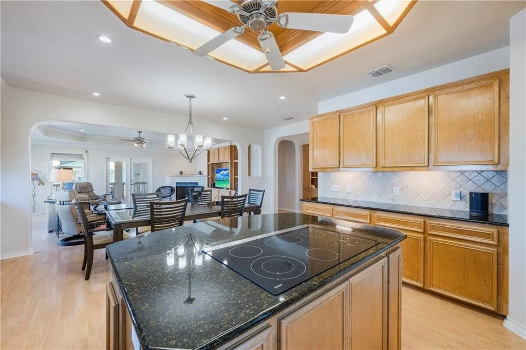 1813 Palisades 9.jpg