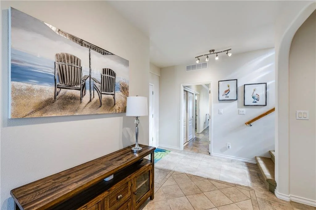 1813 Palisades 22.jpg