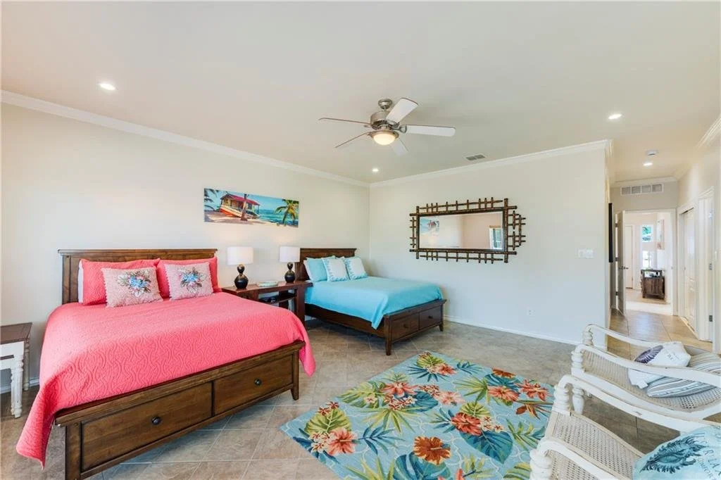 1813 Palisades 29.jpg