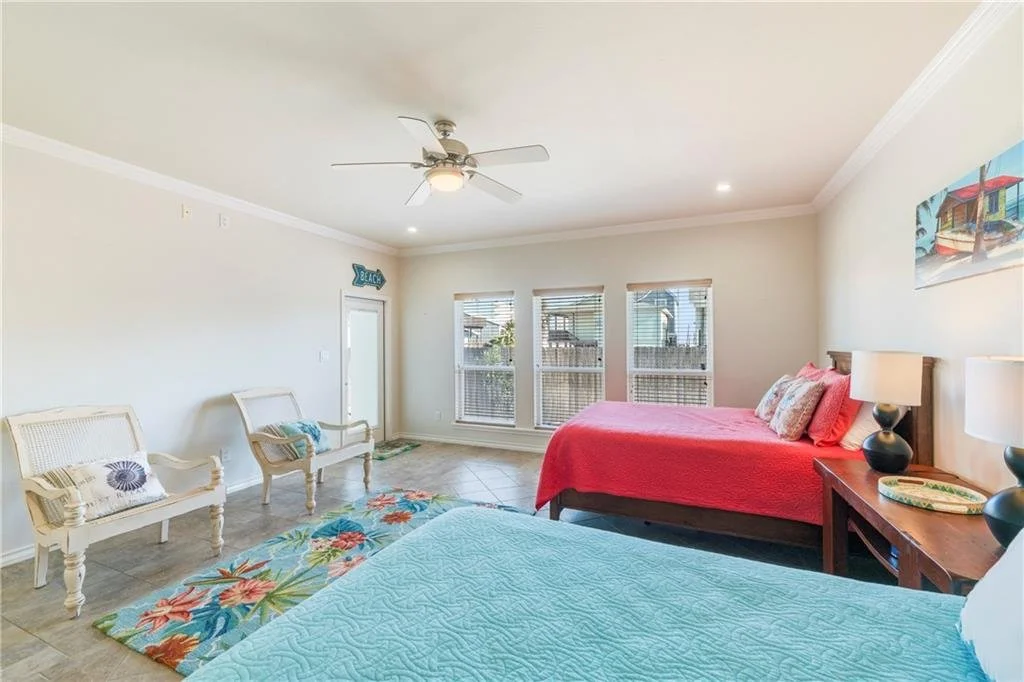 1813 Palisades 30.jpg