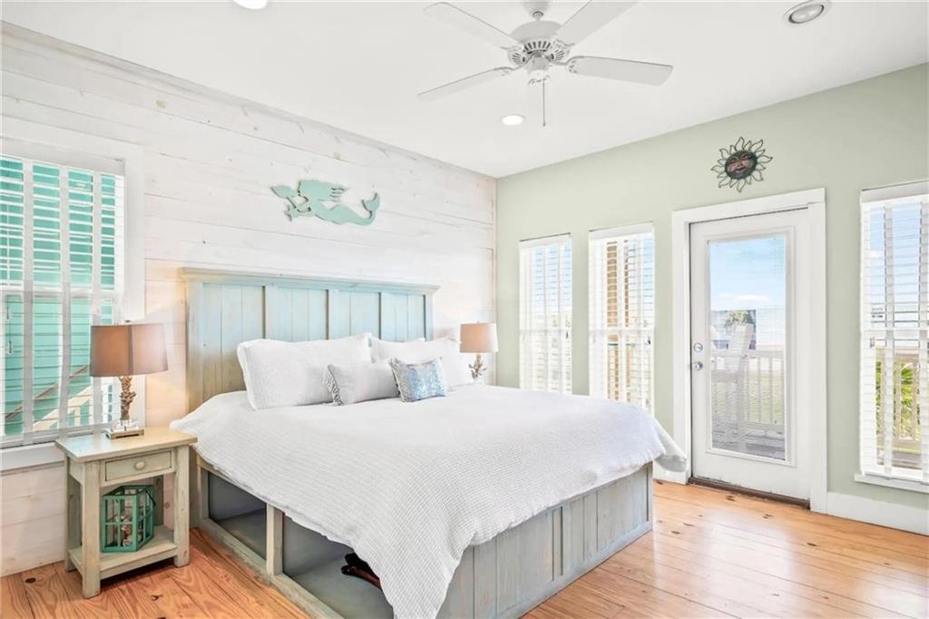 61 Village Walk 12.jpg