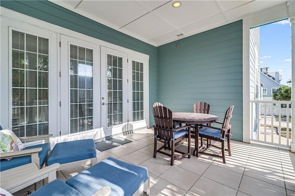 201 SeaGate Condos 13.jpg