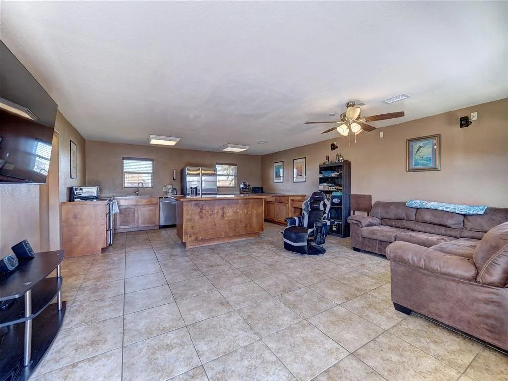 1210 Sea Secret 15.jpg