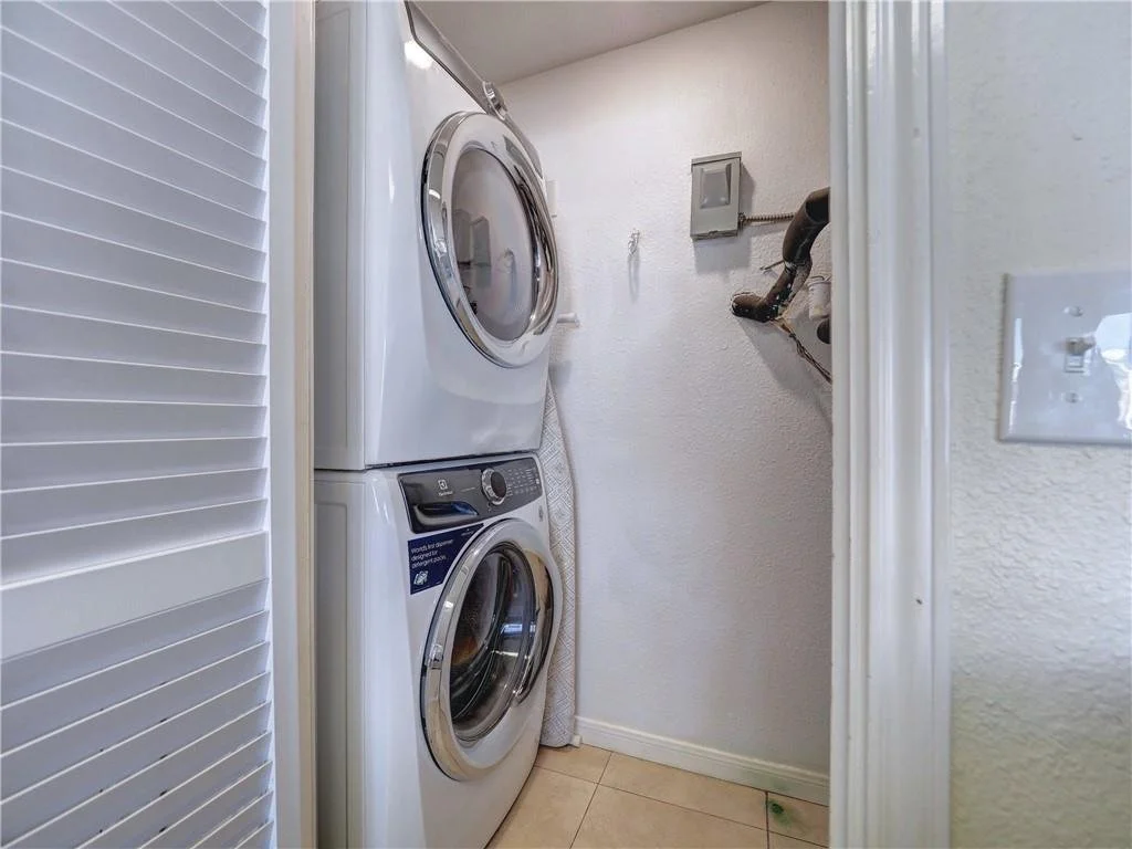 6223 Port Royal 24.jpg