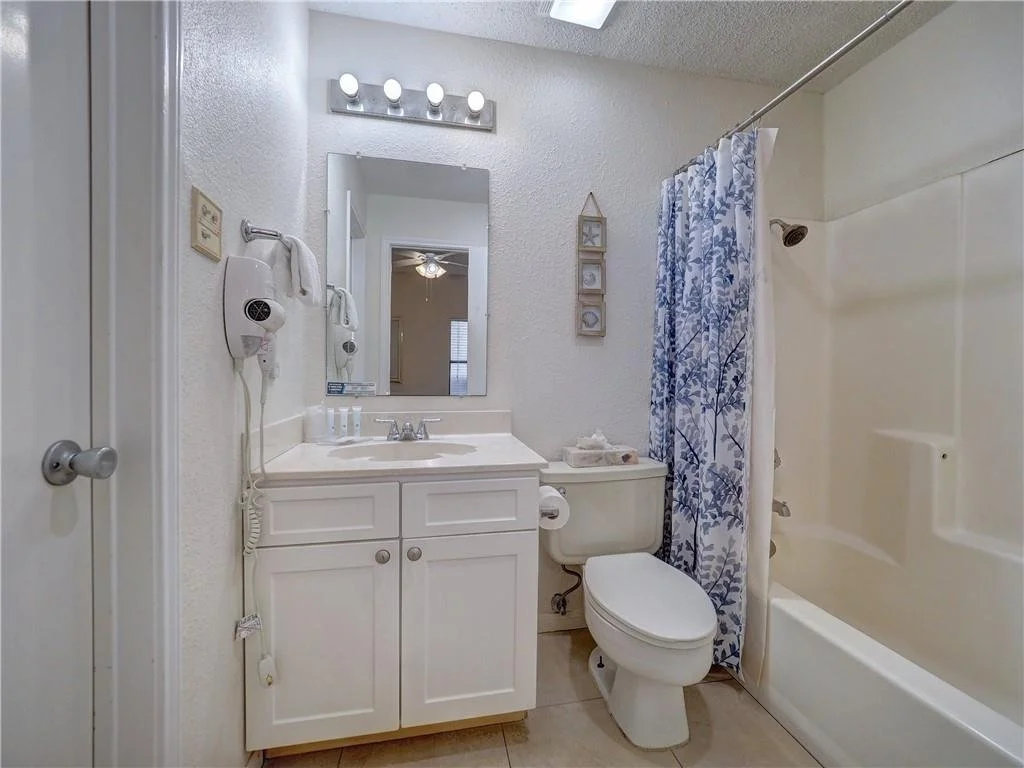 6223 Port Royal 29.jpg