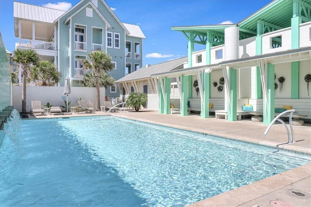 701 Silverleaf 13.jpg