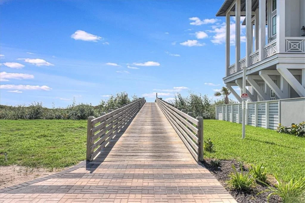 701 Silverleaf 21.jpg