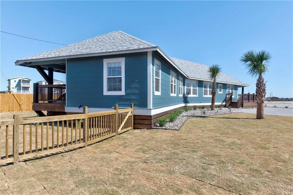 701 Chapman Cove 3.jpg