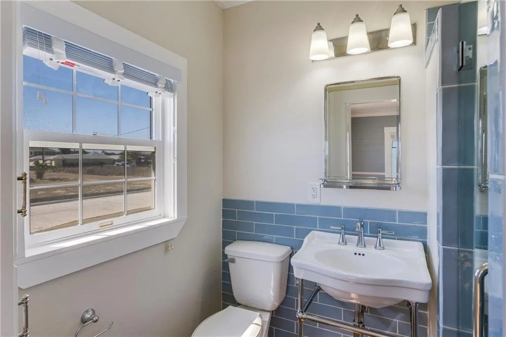 701 Chapman Cove 24.jpg