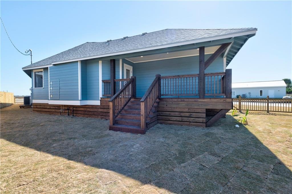 701 Chapman Cove 38.jpg