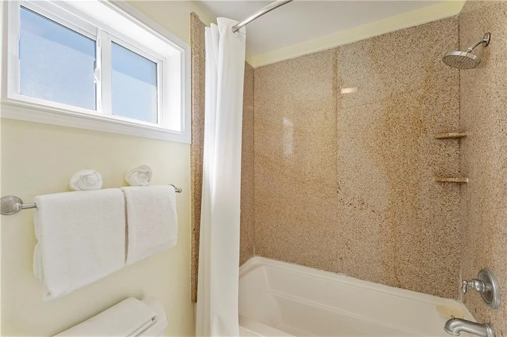 434 Beachgate 10.jpg