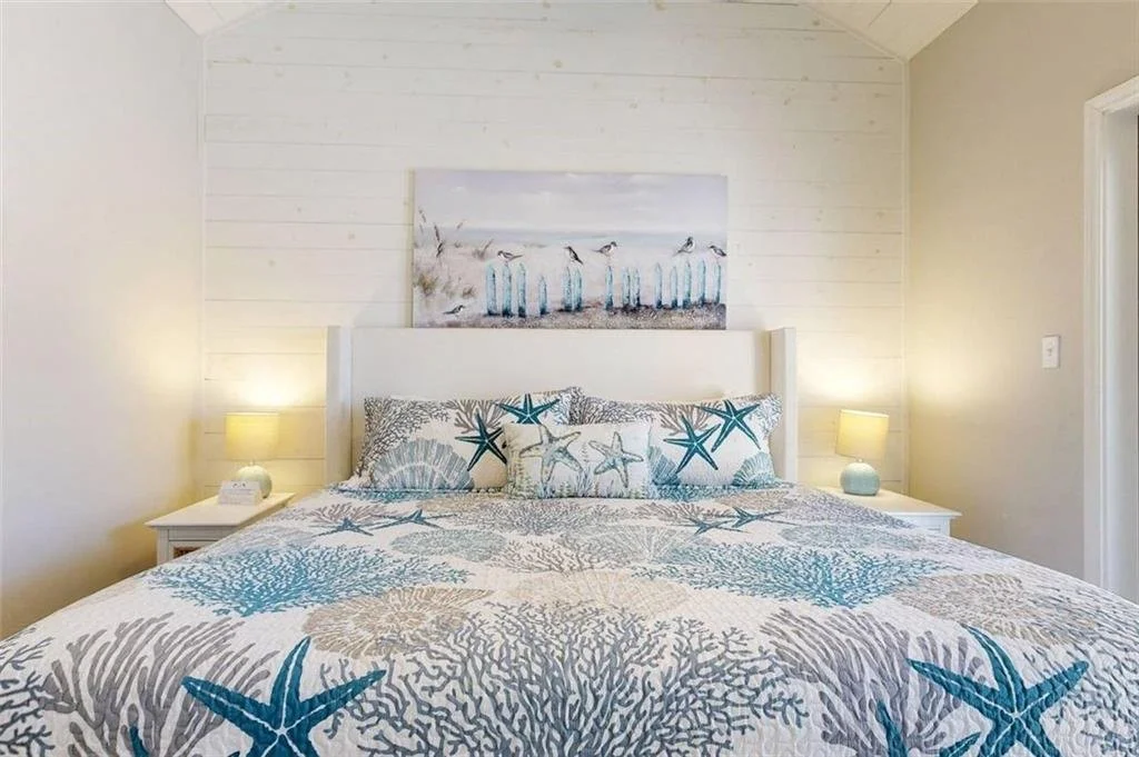 302 Beachside Townhomes 19.jpg