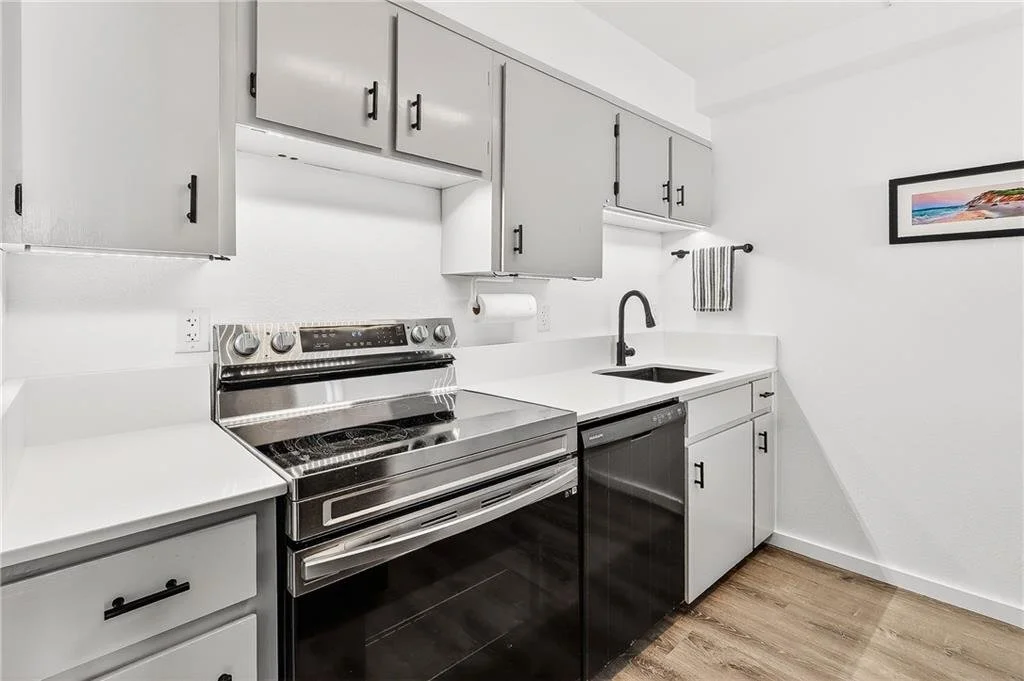 1503 Mustang Towers 12.jpg