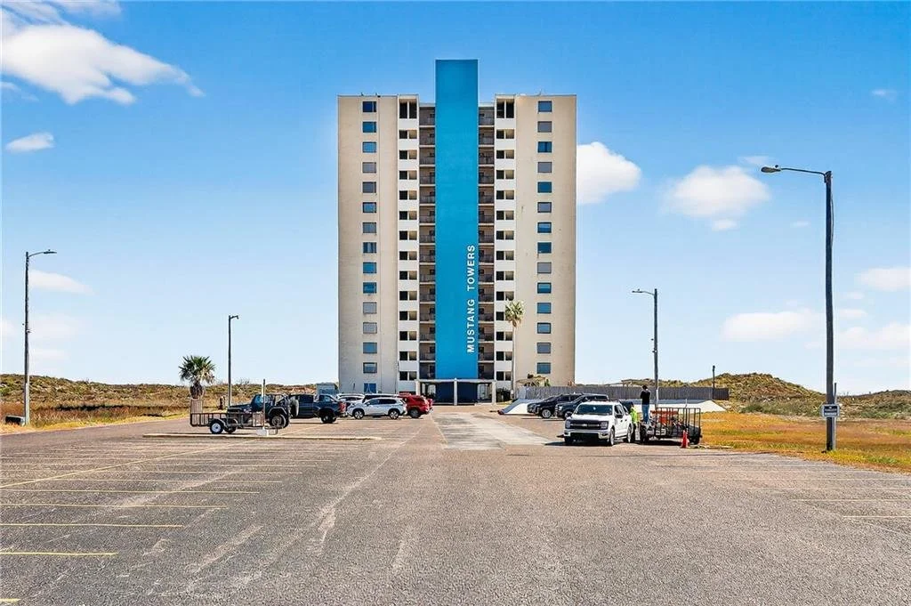 1503 Mustang Towers 39.jpg