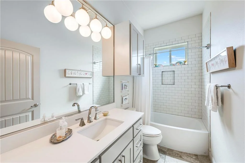 528 Channel View Dr 26.jpg