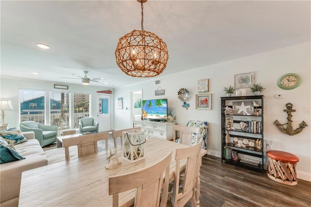 305 exec keys  8.jpg