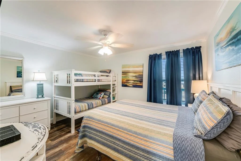 305 exec keys  17.jpg