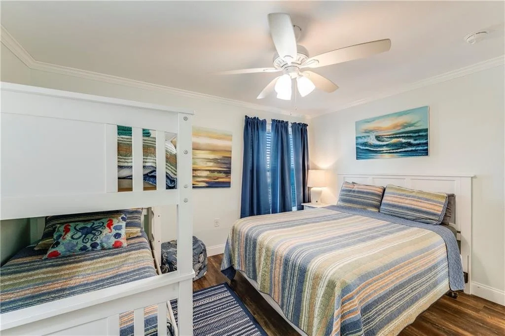 305 exec keys  18.jpg