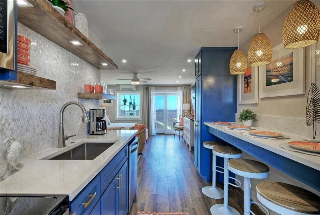 146 Island Retreat 3.jpg