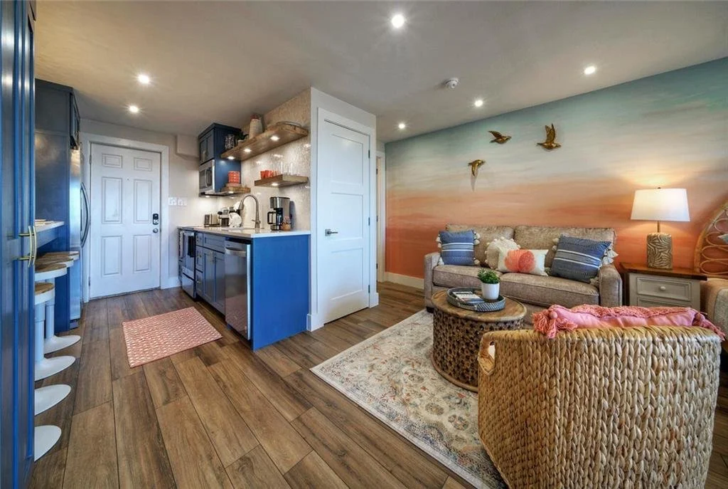 146 Island Retreat 18.jpg