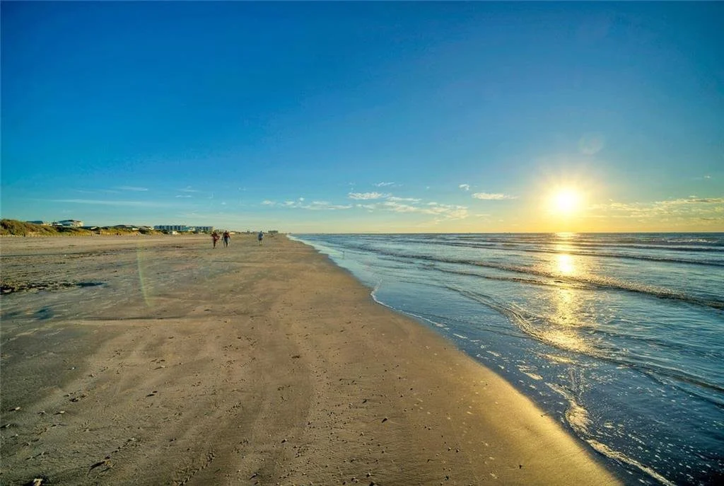 146 Island Retreat 24.jpg