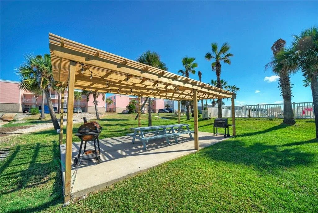 146 Island Retreat 29.jpg