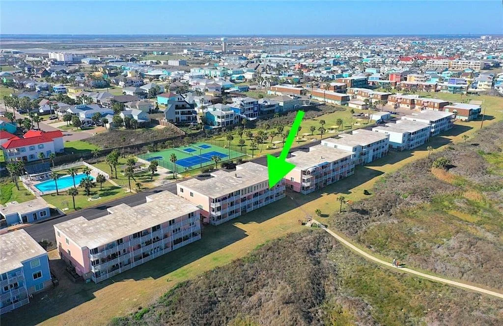 146 Island Retreat 36.jpg