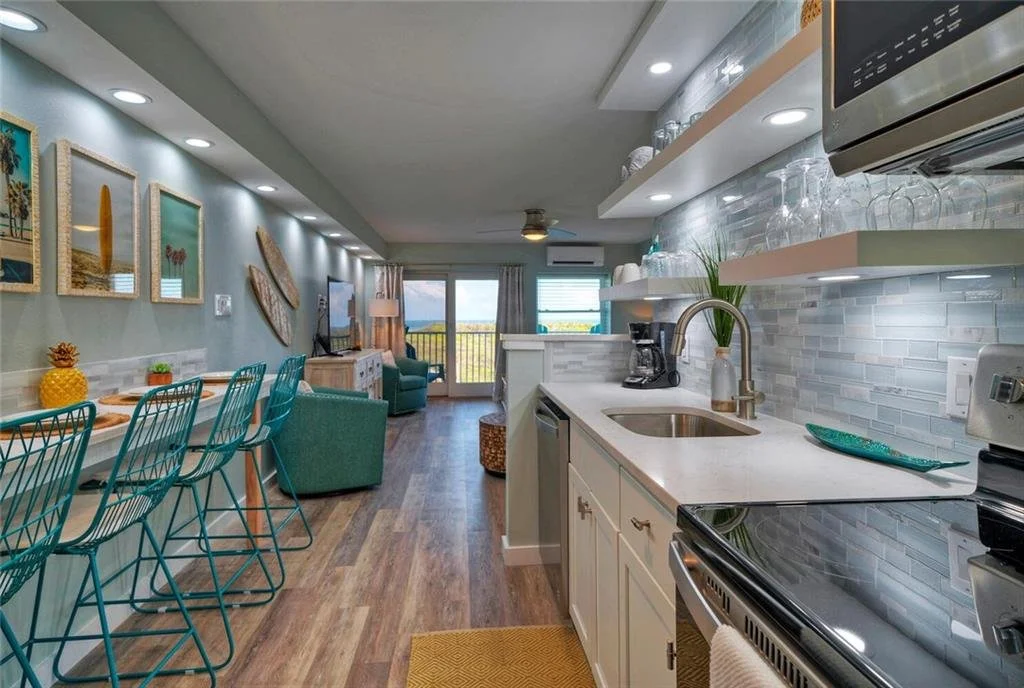 147 Island Retreat 5.jpg