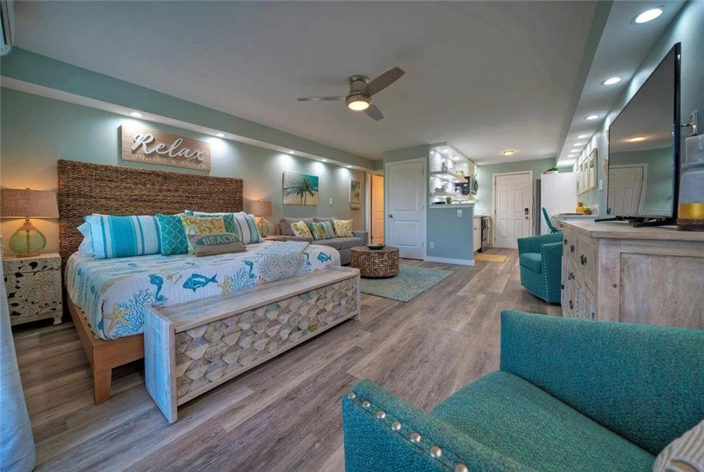 147 Island Retreat 16.jpg