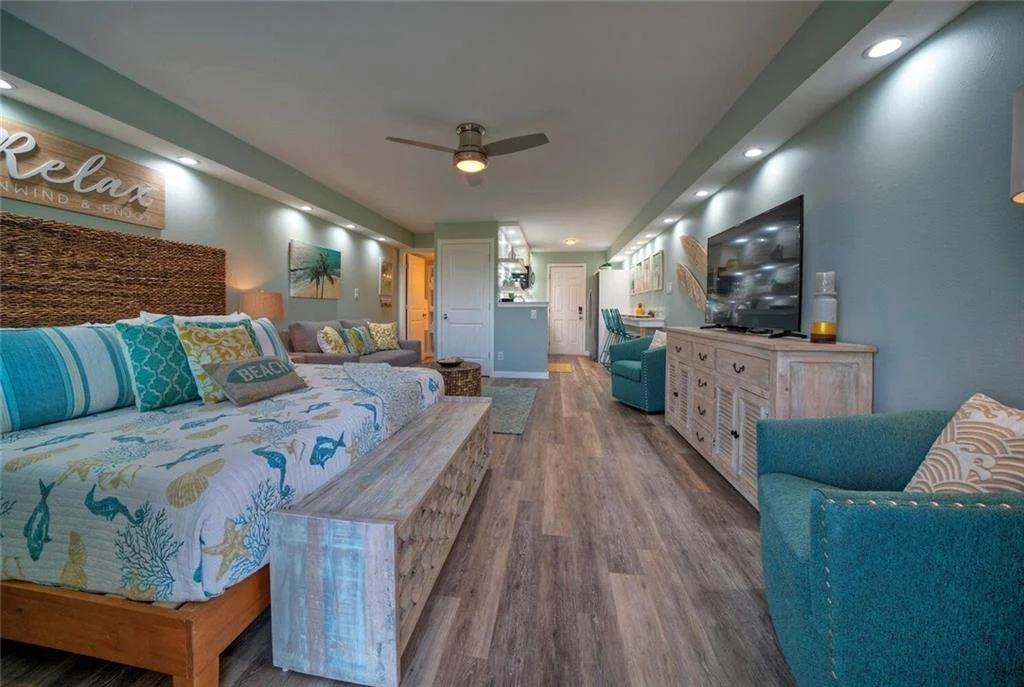 147 Island Retreat 17.jpg