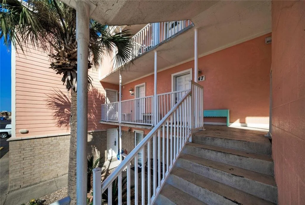 147 Island Retreat 20.jpg